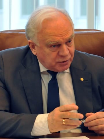 Черешнев Валерий Александрович