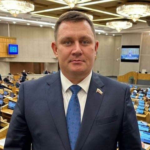 Нестеренко Юрий Юрьевич